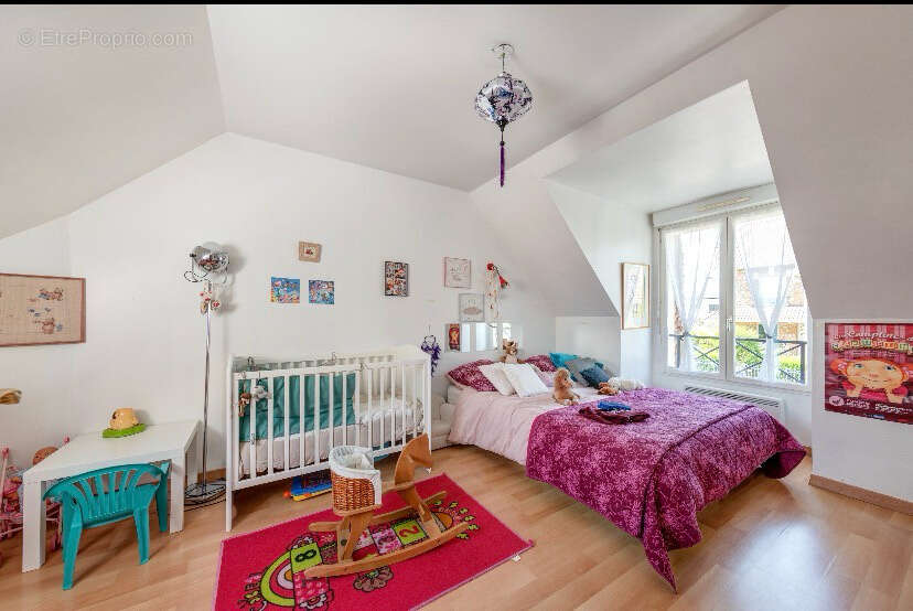 Maison à MAISONS-LAFFITTE