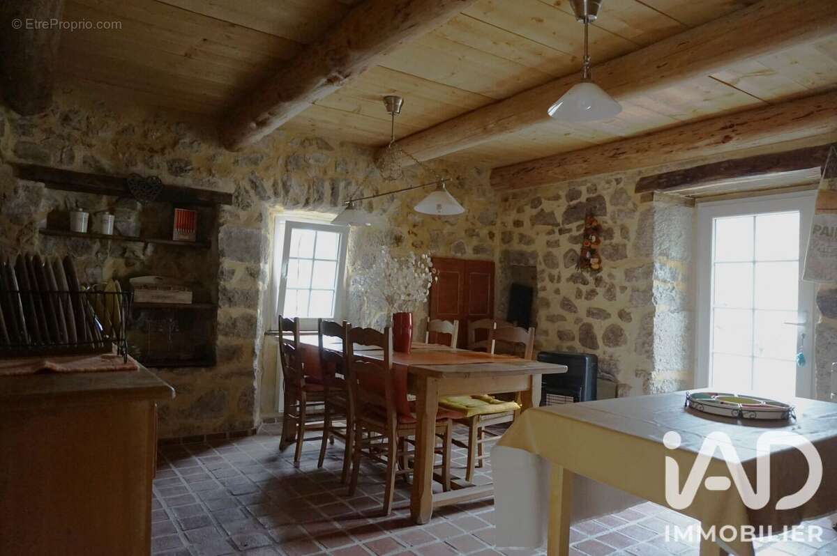 Photo 8 - Maison à LAVIOLLE