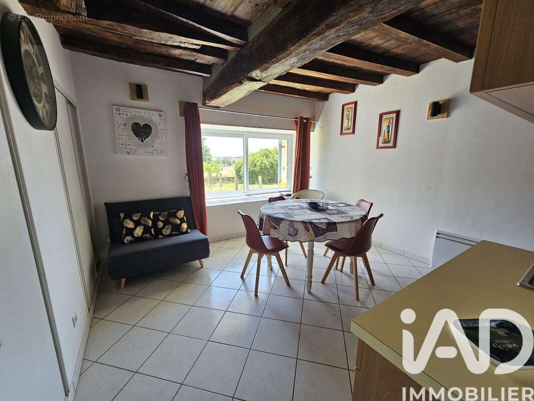 Photo 7 - Maison à MARTIGNY-LE-COMTE