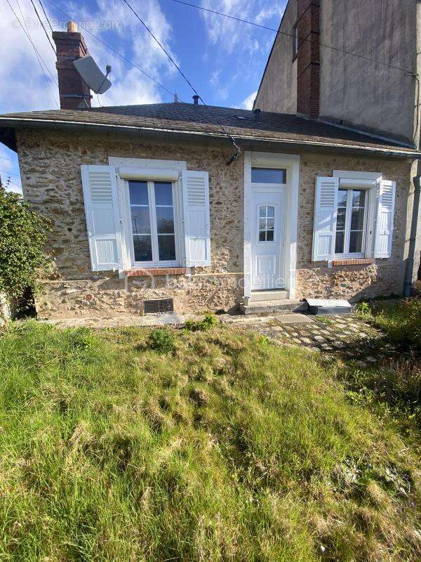 Maison à DOURDAN