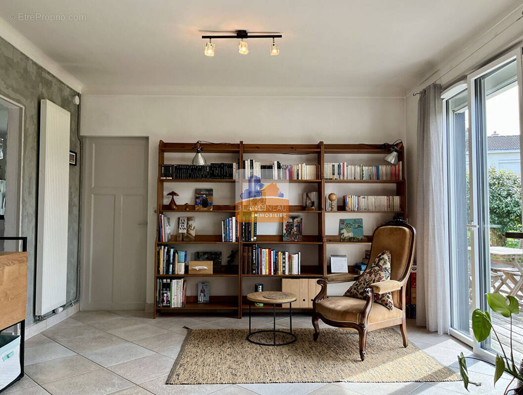 Maison à BOUGUENAIS