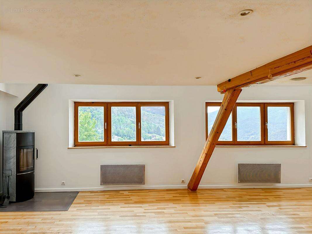 Appartement à SAINT-AMARIN