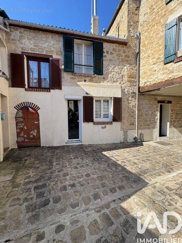 Photo 1 - Appartement à VAUREAL