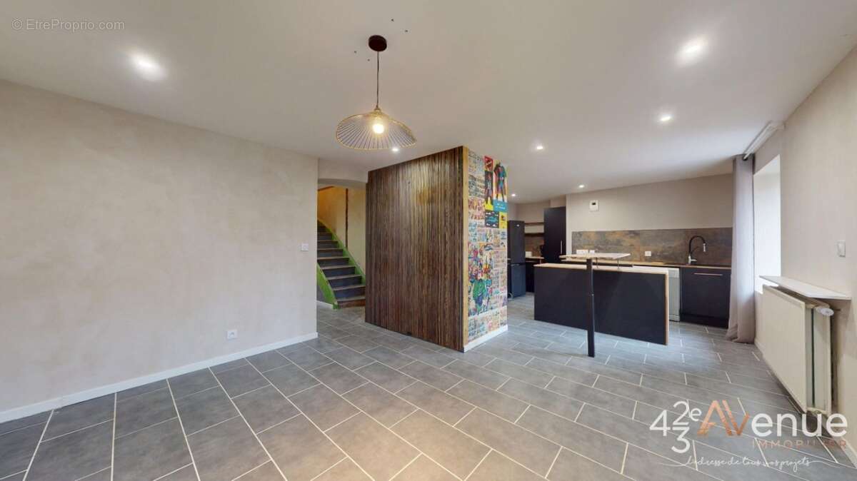 Maison à SAINTE-SIGOLENE