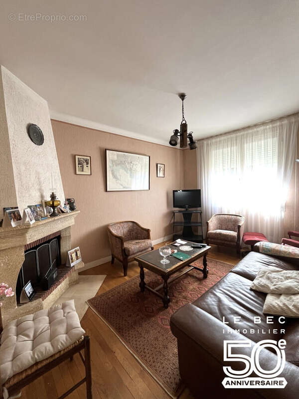 Maison 120 m² à Vannes  - photo 3
