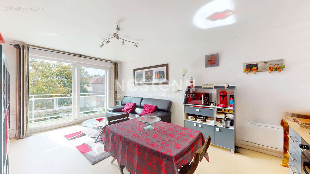 Appartement à CAMIERS