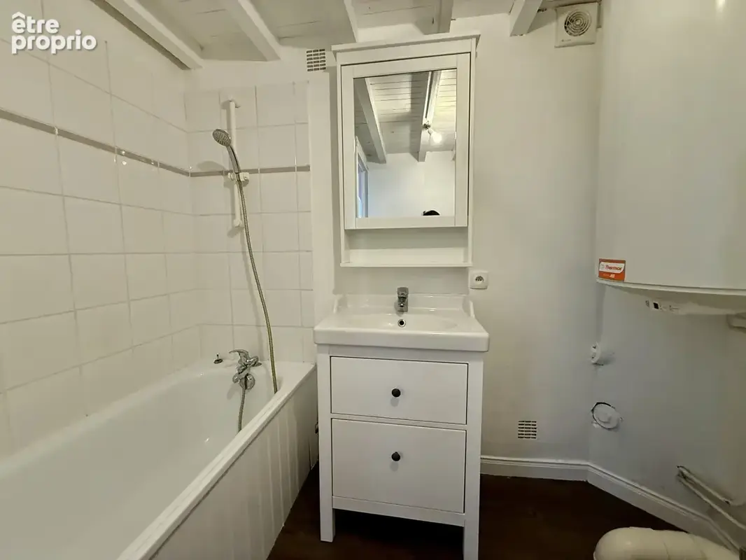 Charme de l'ancien en plein coeur de Tours -Appartement 2 pièces - photo 5