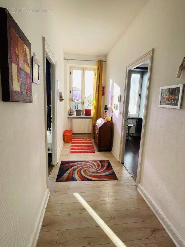 Appartement T4 dans petit immeuble centre ville de Castelnaudary - photo 5