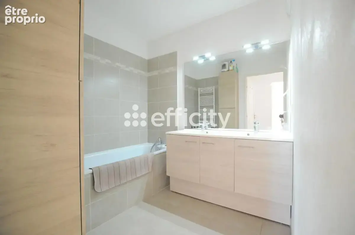 Appartement - photo 8