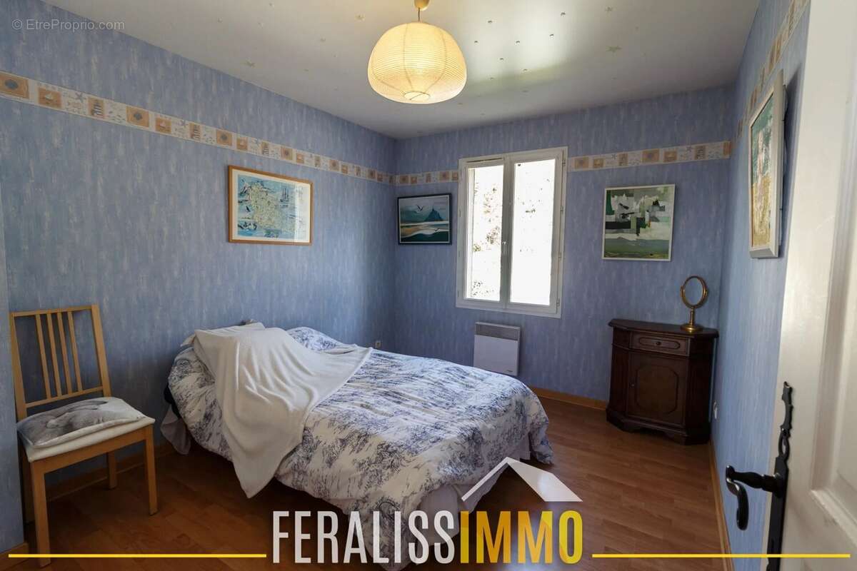 Maison à MEZY-SUR-SEINE