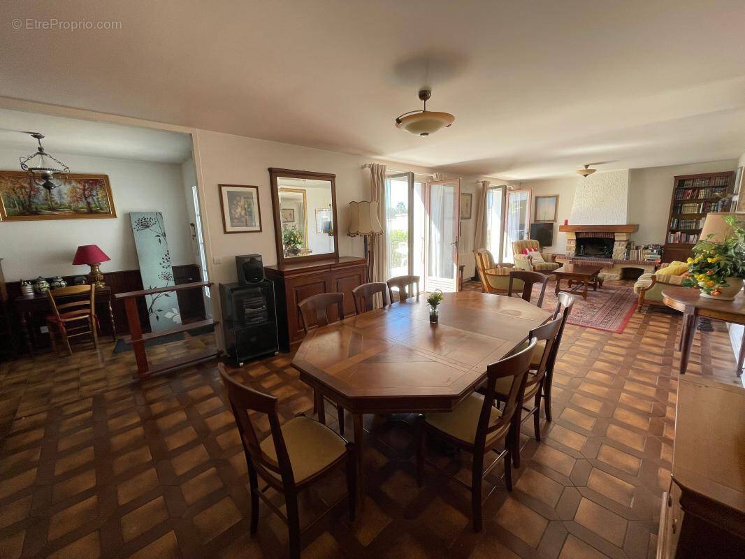 Maison à LA ROCHELLE