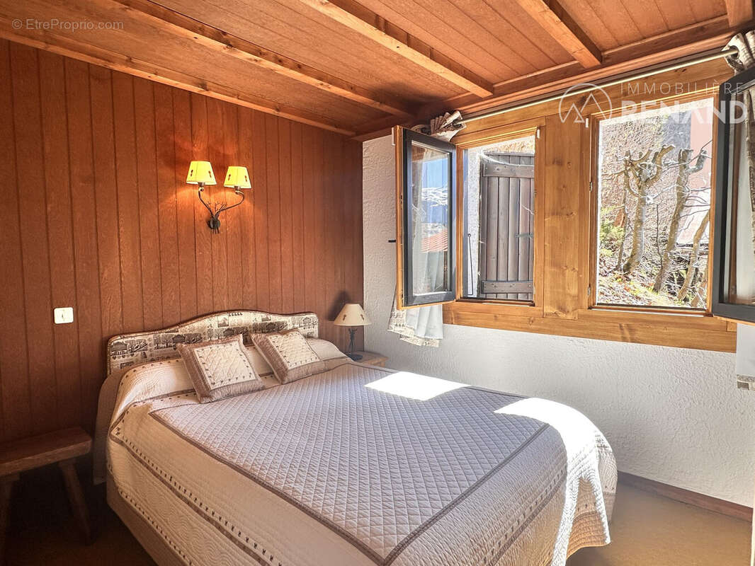 Chambre niveau 1 - Maison à CLUSES