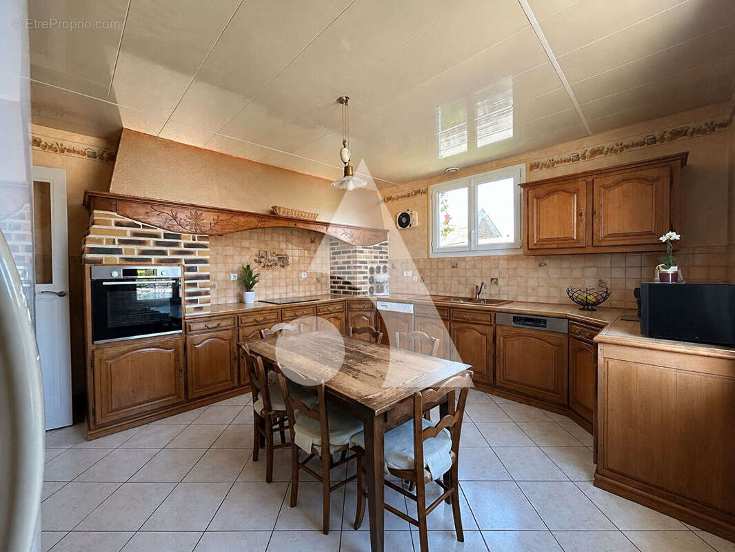 Maison à CHOISY-EN-BRIE