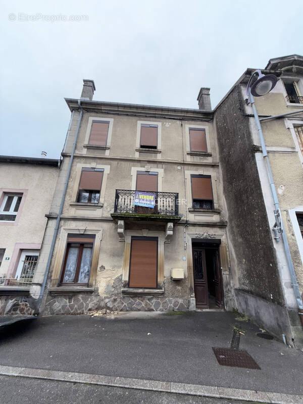 Maison à BAINS-LES-BAINS