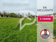 Terrain à SAINT-LUBIN-DE-LA-HAYE