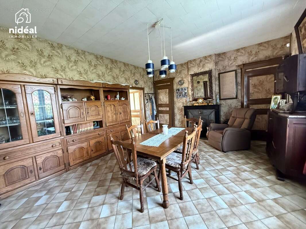 Maison à VIEUX-RENG