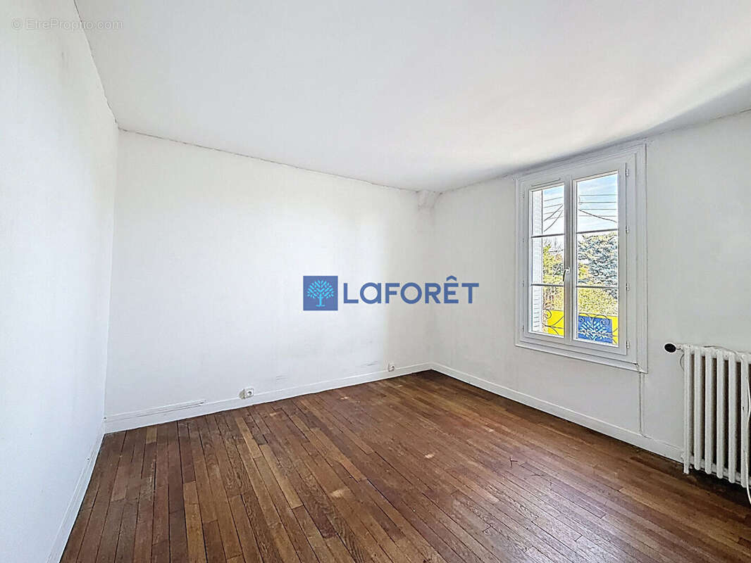 Maison à SAVIGNY-SUR-ORGE