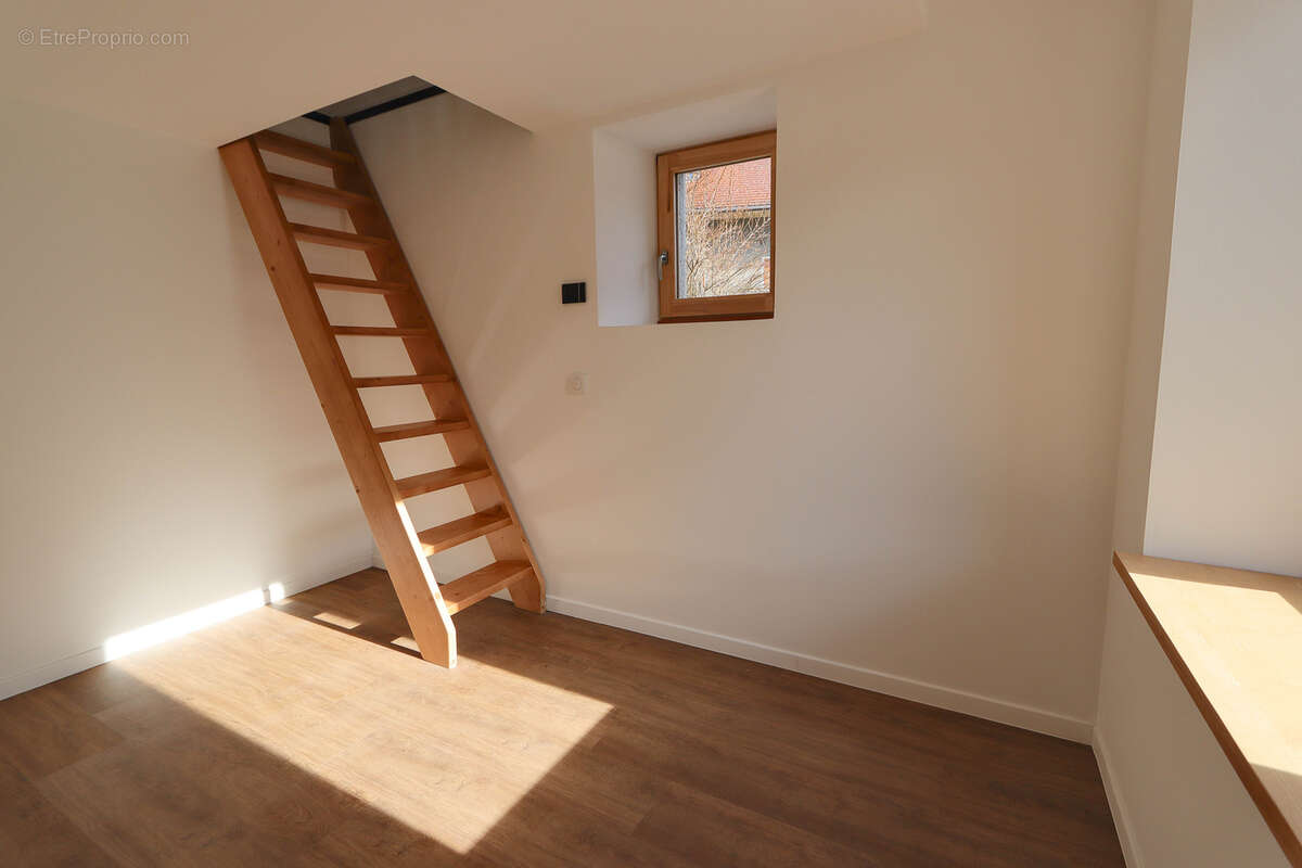 Idéal pied à terre, ou investissement. T3 souplex entièrement rénové proche stations des Aravis - photo 4
