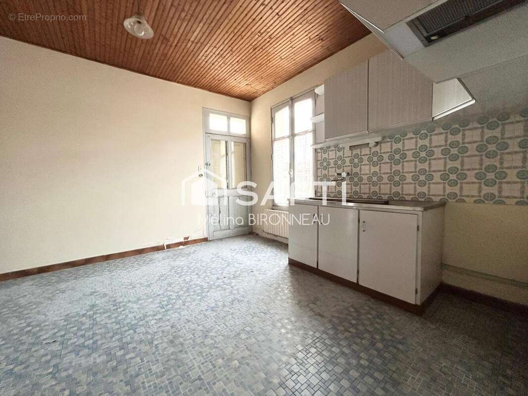 Photo 4 - Maison à AVRILLE