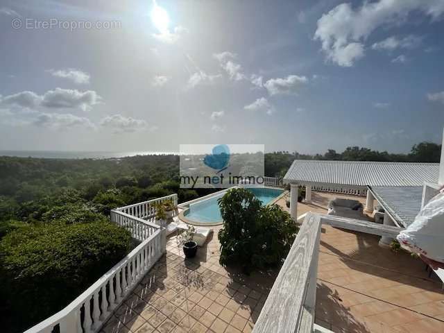 Maison à SAINT-MARTIN