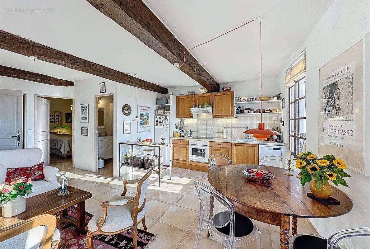 Maison de village de 175m2 avec terrasse. - photo 19