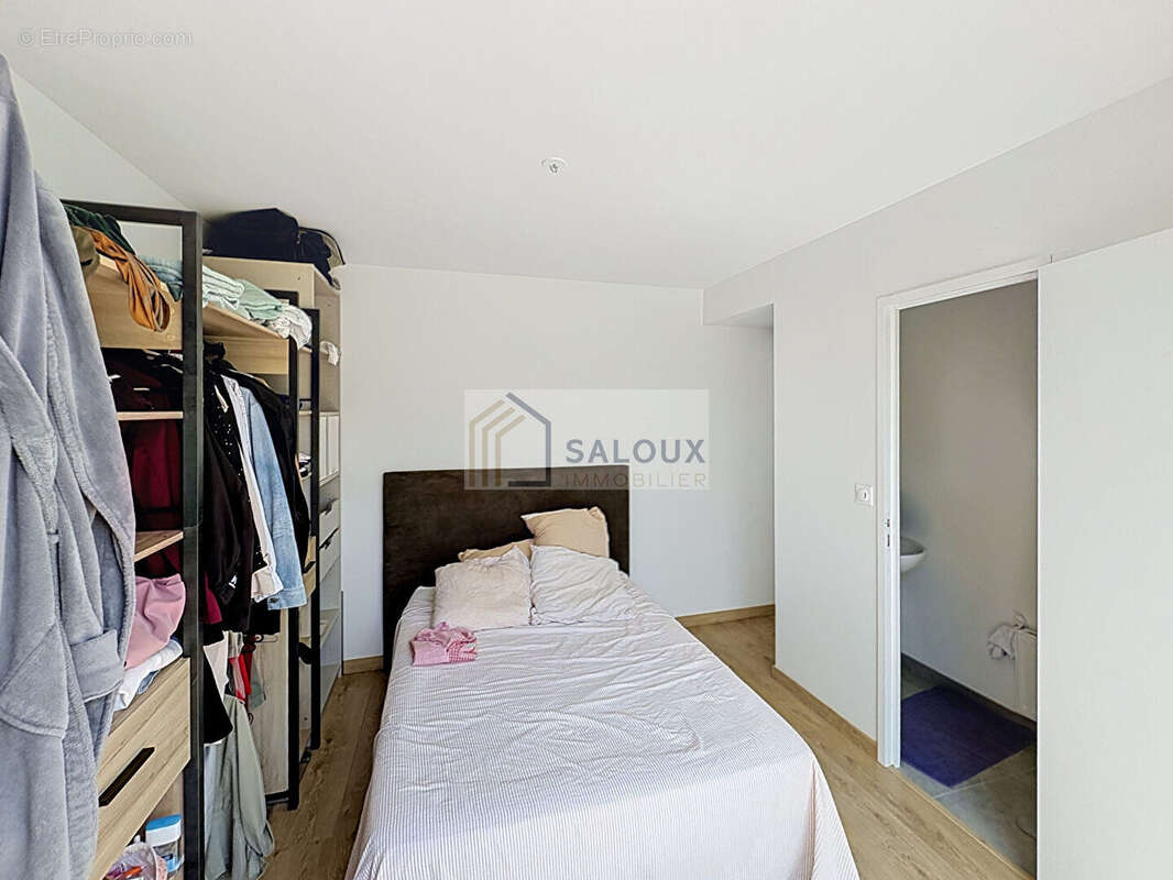MUZILLAC - centre ville - maison T5 de 110 m² habitables - photo 7