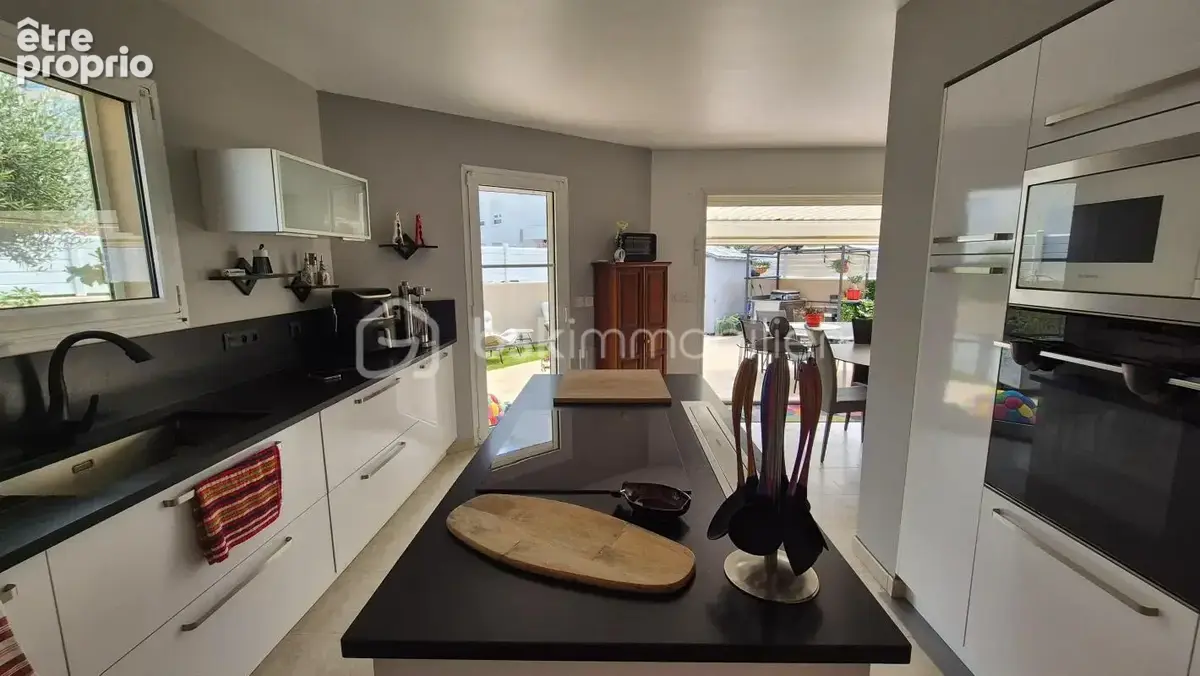 A vendre villa 3 faces de 118m² sur terrain de 325m² a canet en roussillon - secteur canet sud - en impasse - proche de tous les - photo 12