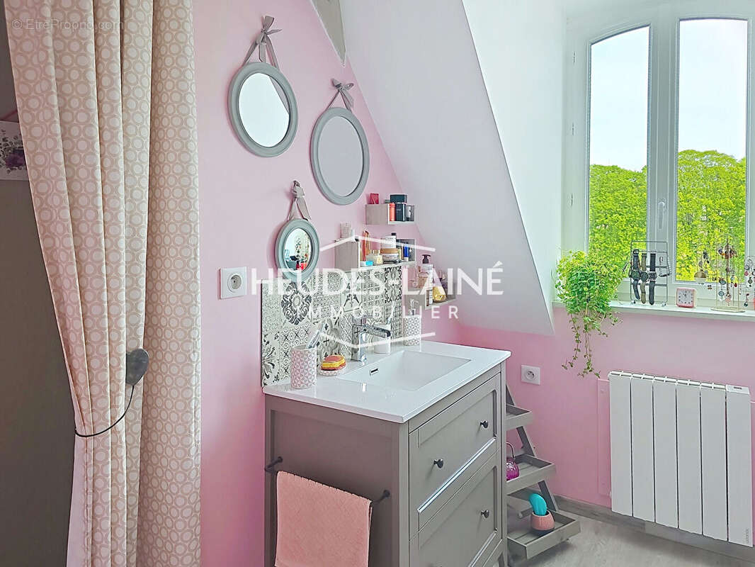 EXCLUSIVITÉ - Appartement - Coup de coeur en plein centre d'Avranches ! - photo 9