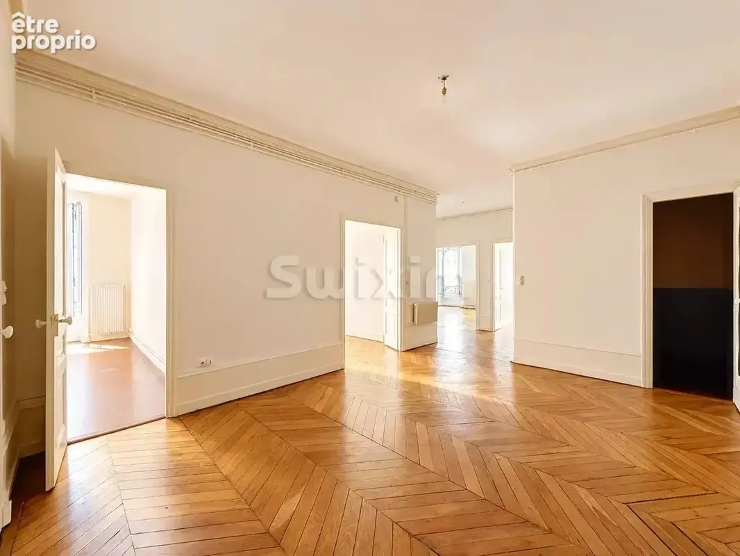 Ainay – appartement de 112 m² au charme de l’ancien - photo 2
