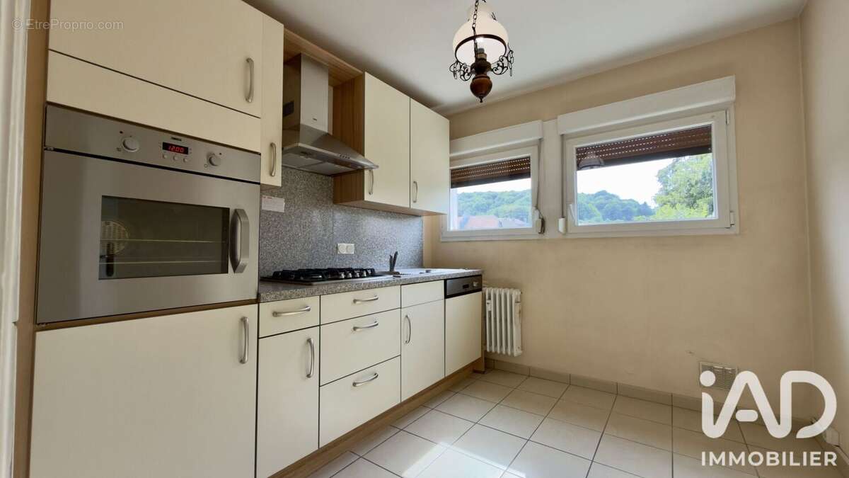 Appartement 75 m² à Villerupt  - photo 2