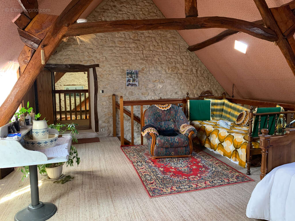 Maison à OUZOUER-LE-MARCHE