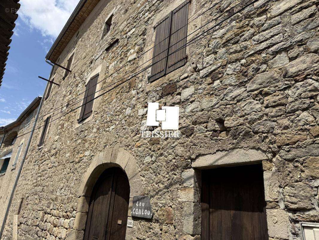 Maison à SAINT-PAUL-LE-JEUNE