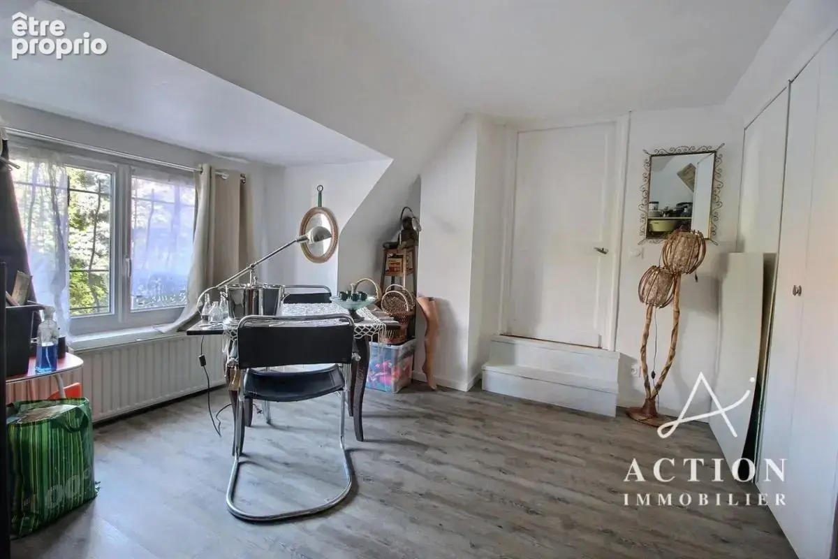 Leers -maison individuelle 137 m² - flamande - semi plain pied - 4 chambres - 2 garages - place de stationnement - jardin - photo 10