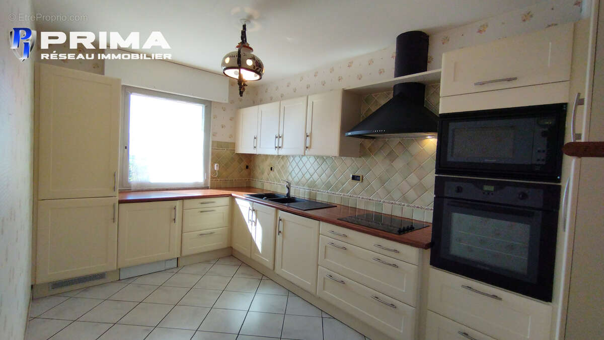 Appartement à LA MURE