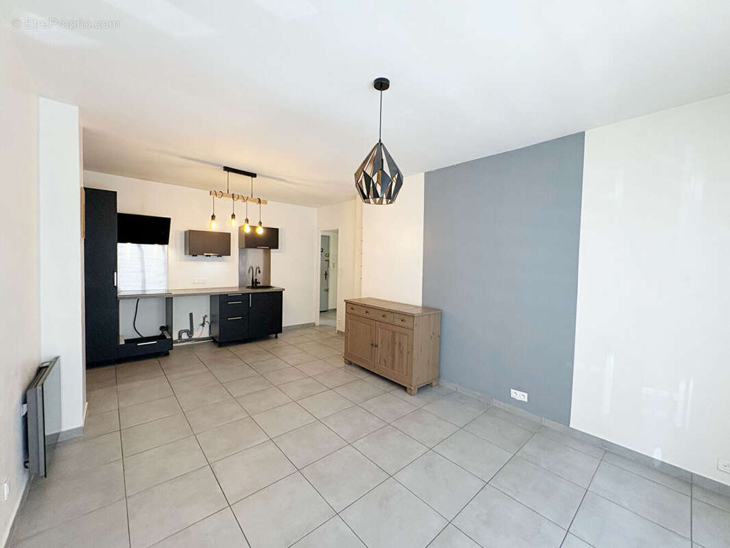 Appartement à HYERES