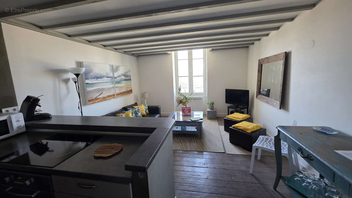 Appartement à BORDEAUX