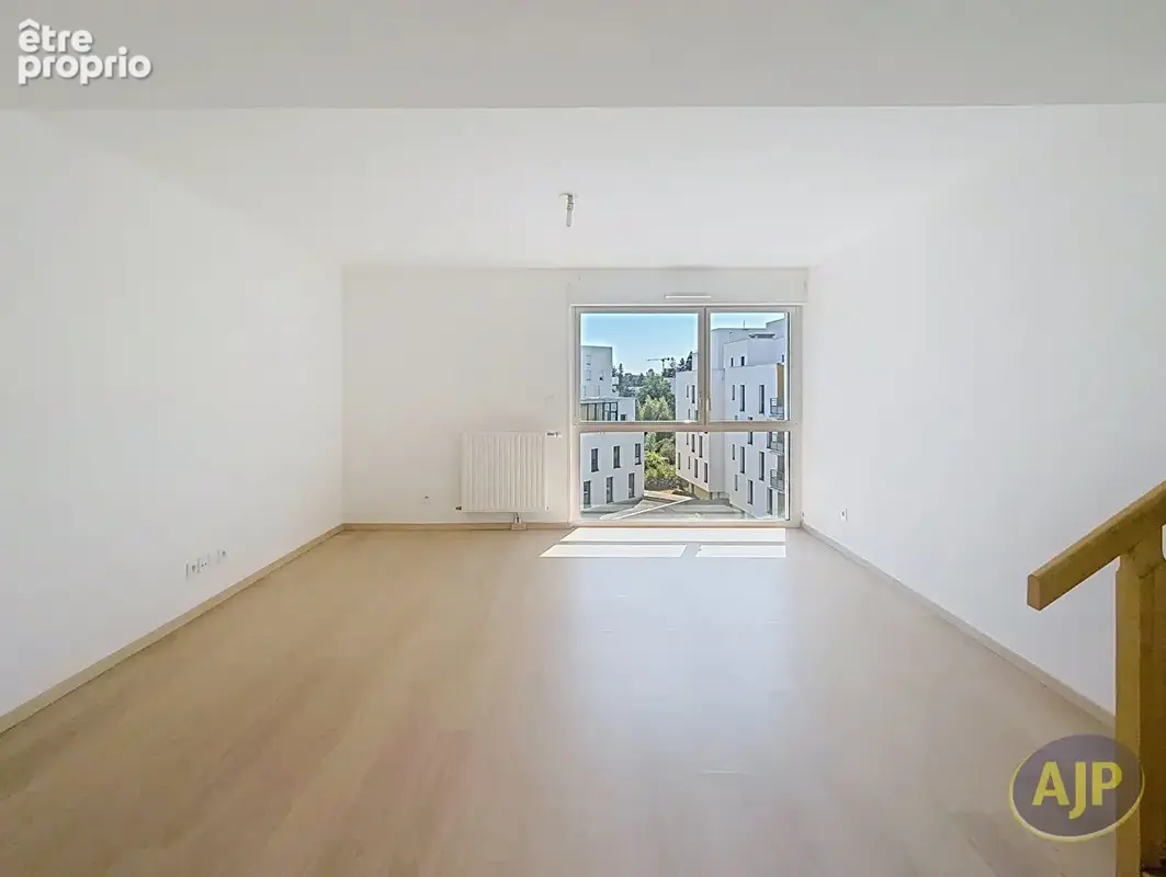 Appartement Duplex avec terrasse et stationnement - photo 4