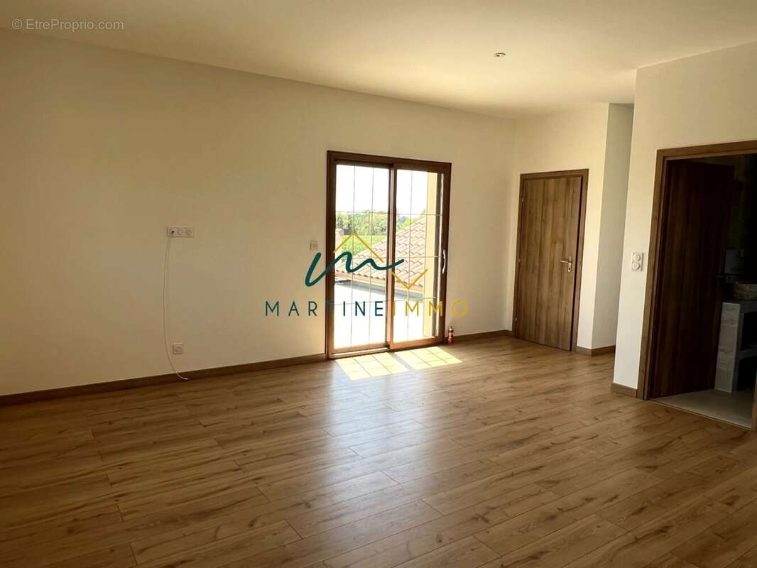 A VENDRE BEAUPUY   Propriété contemporaine de 290 m2 avec de - photo 18