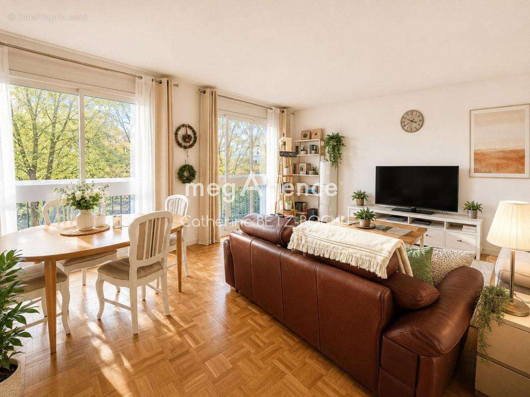 Appartement à EPINAY-SUR-SEINE