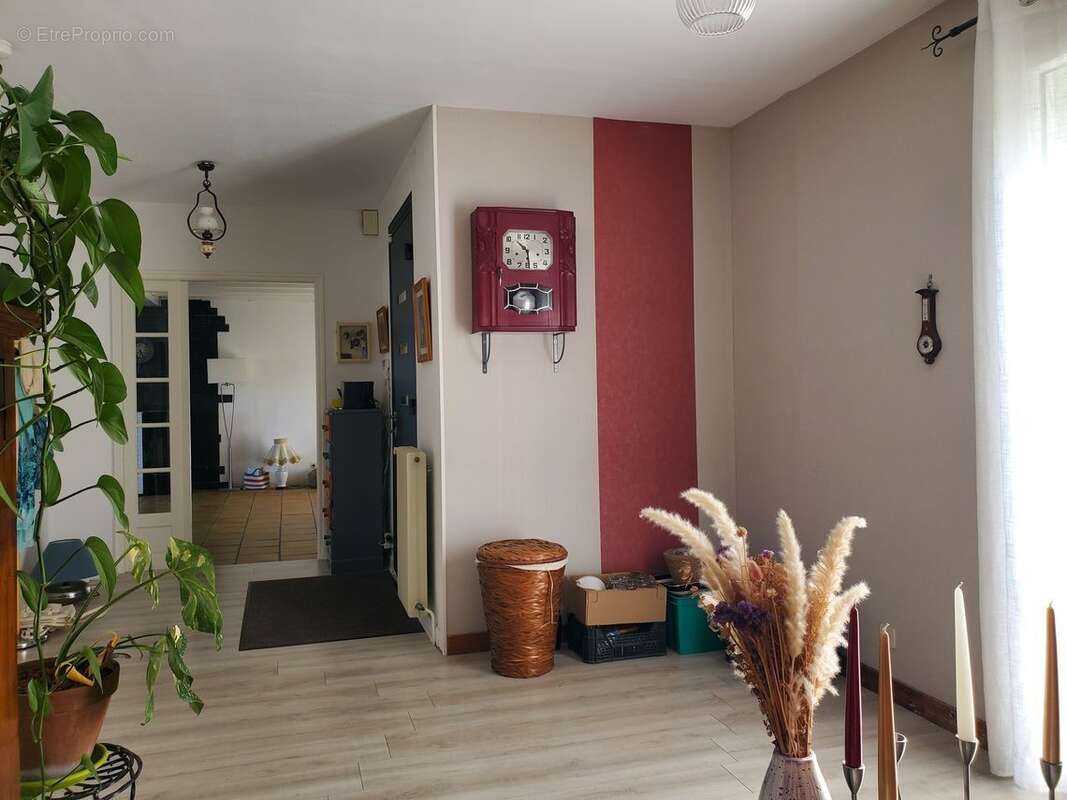 Maison à CHAMPNIERS