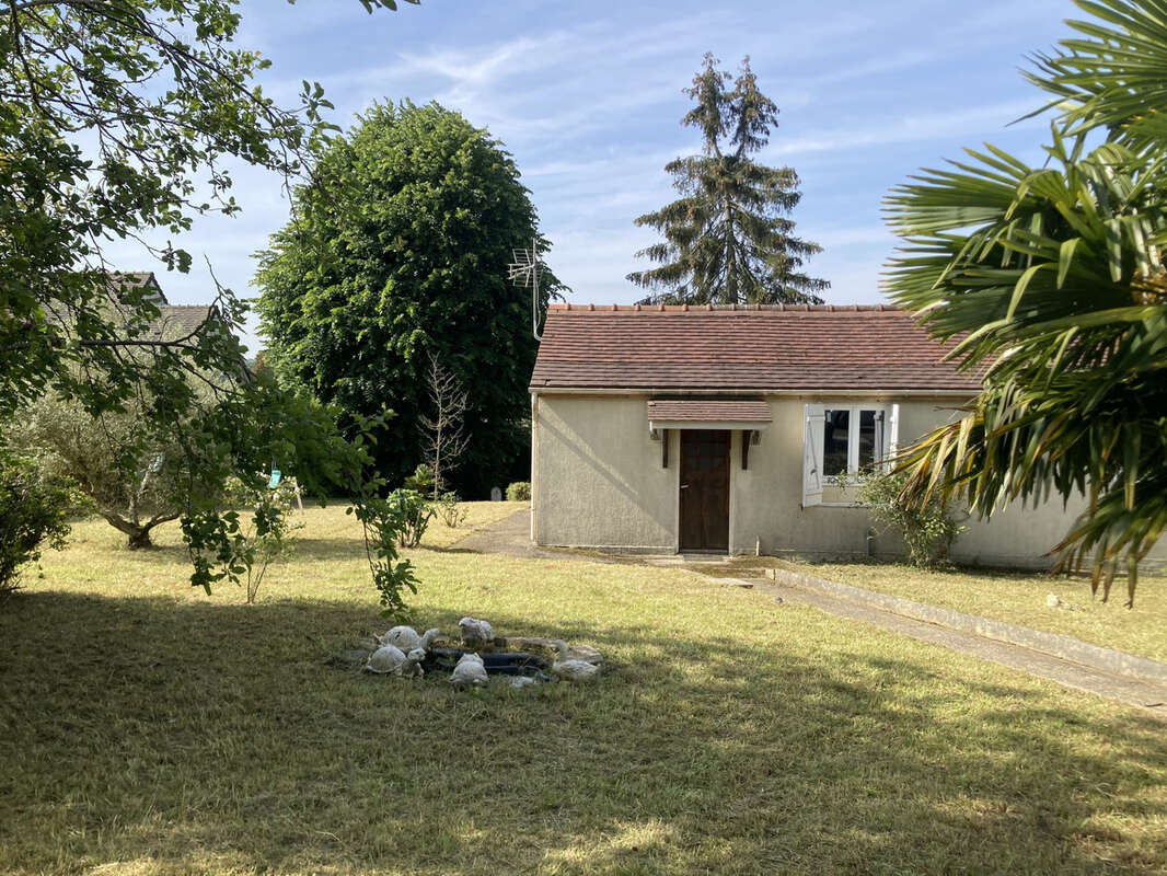 Maison à CHAUMONTEL