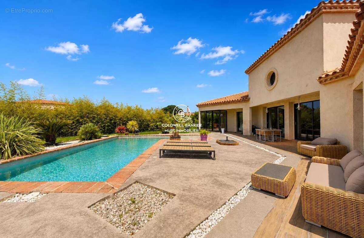 Maison à SAINT-FELIU-D'AVALL
