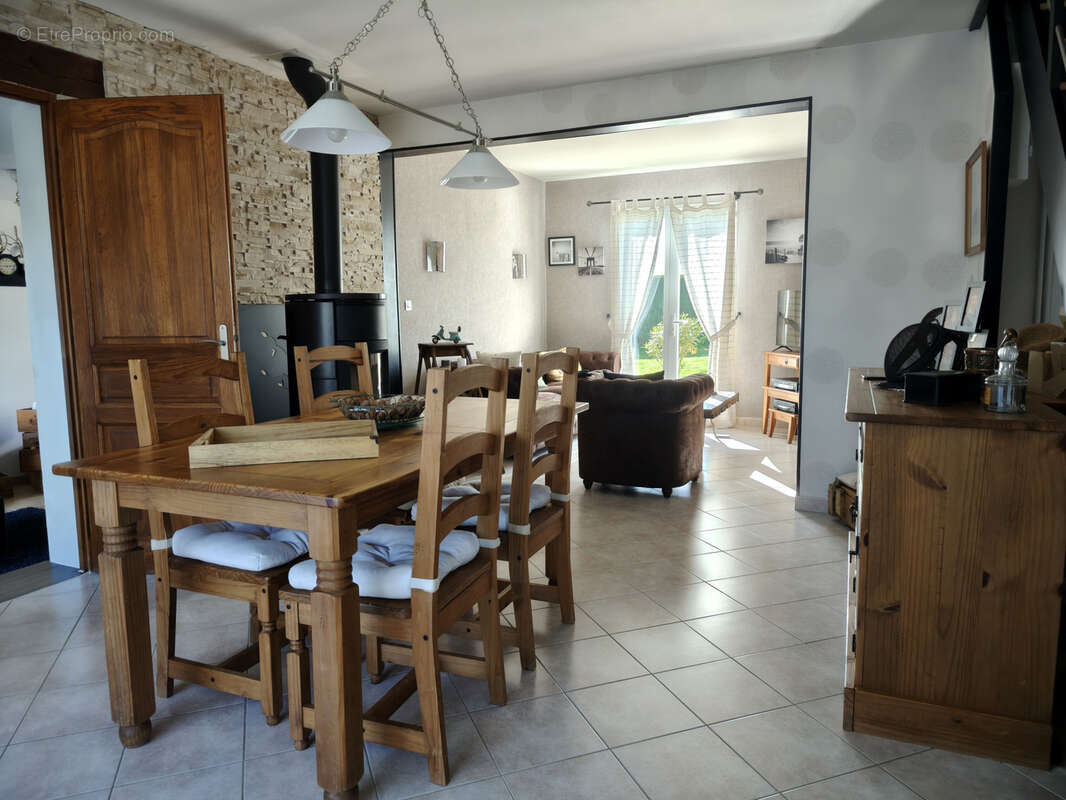 Maison à BERNAY
