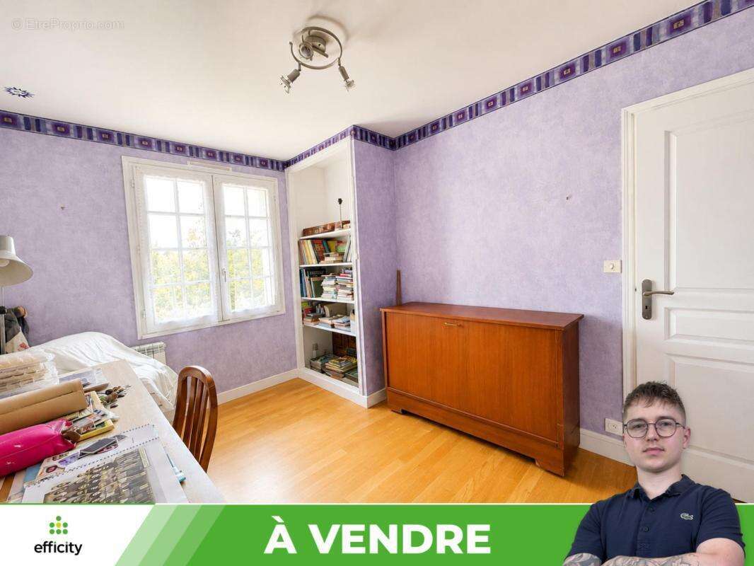 Maison 143 m² à Descartes  - photo 14