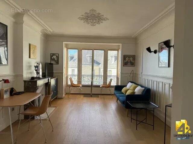 Appartement à COMPIEGNE