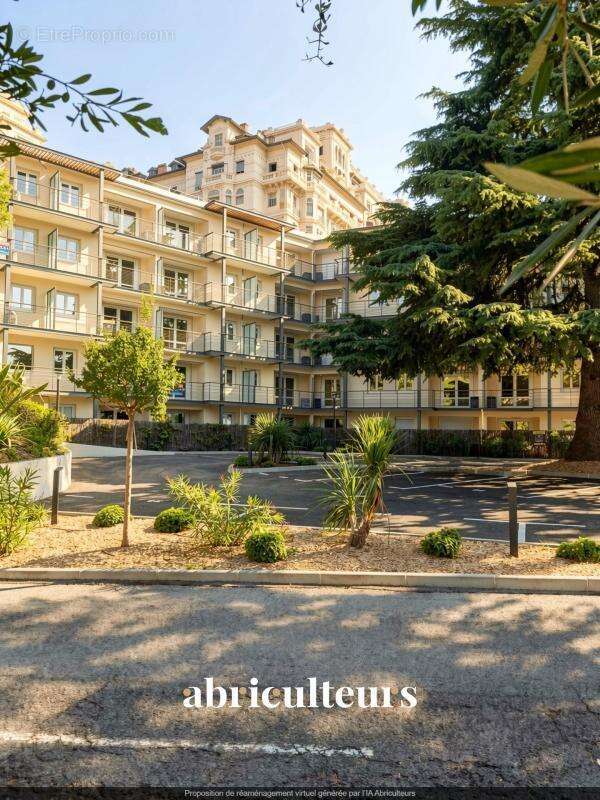 Appartement à MENTON