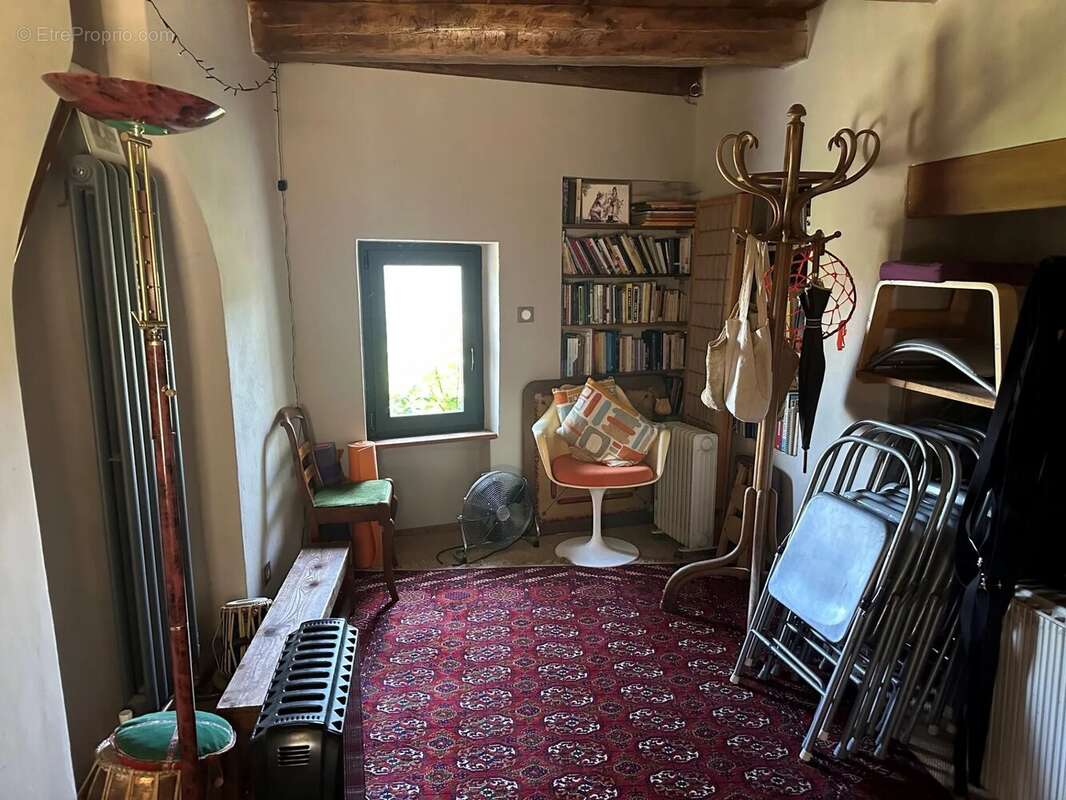 Maison à AMIRAT