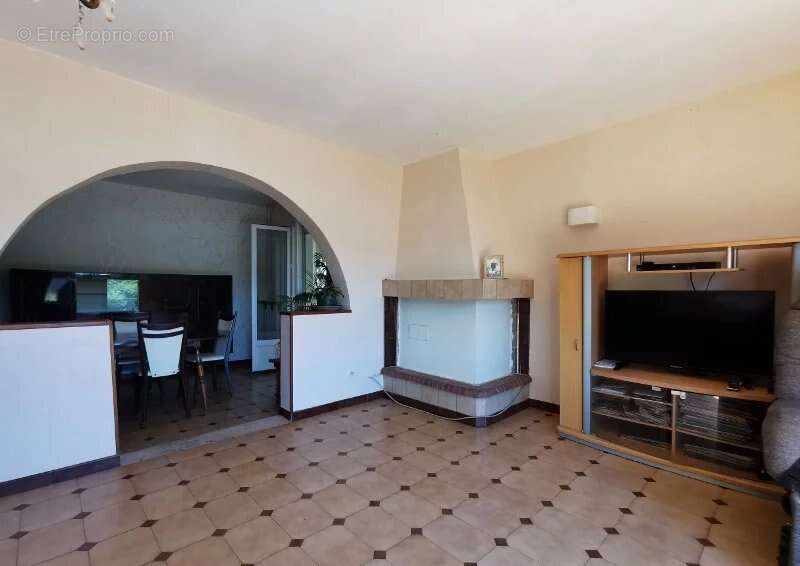 Maison T4 de plain pied avec garage et jardin - photo 5
