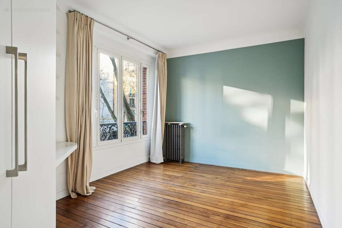 Appartement à PARIS-5E