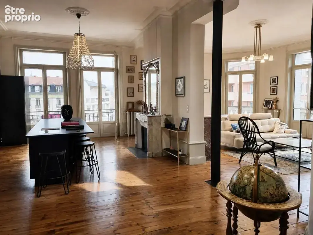 Appartement de 6 pièces de 246 m² à Le Puy-en-Velay - photo 5
